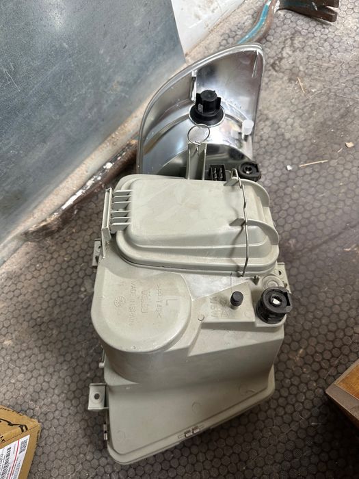 Фарове с мигачи за Мерцедес Вито