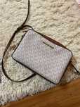 Geanta Michael Kors