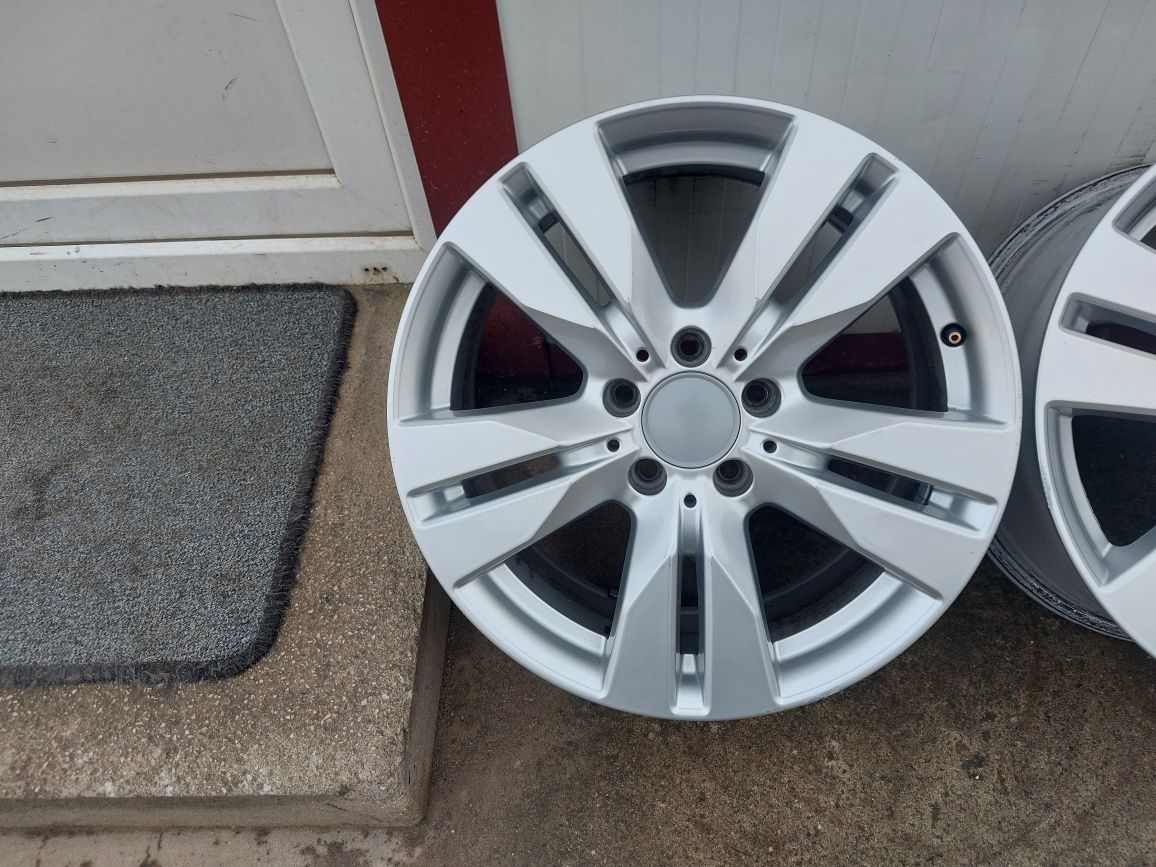 Jante aluminiu ORIGINALE r17 / Mercedes Vw Skoda Seat  Audi / 5x112