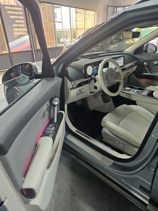 Genisis Gv60 electro mobil full