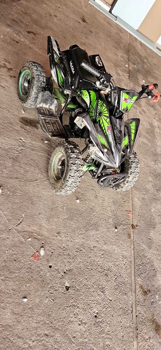 Pocket quad Mini quad