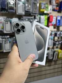 iPhone 15  pro  256 гб 98% natural titanium коробка докум