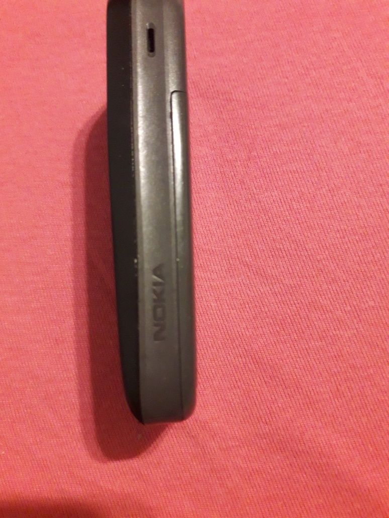 Vand telefon Nokia 1208