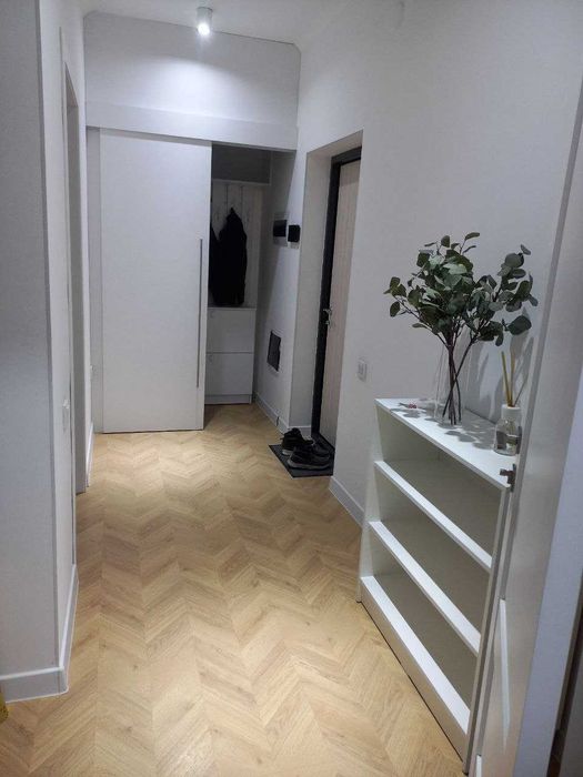 СДАЁТСЯ Аренда 
ЖК «NRG Mirzo Ulugbek»
1/2/10
Площадь: 42 м²