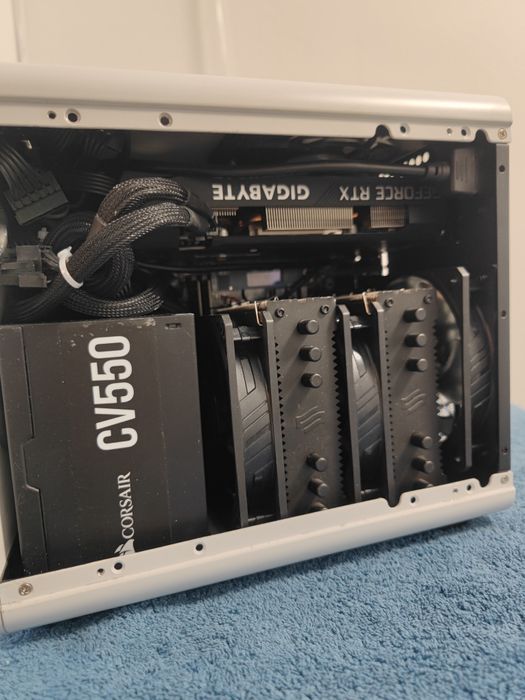 PC gaming itx intel i7 9700, GTX 1660 6 GB S, 32 GB DDR4, 1.5 TB SSD