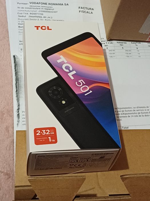 Telefon smart  TCL 501