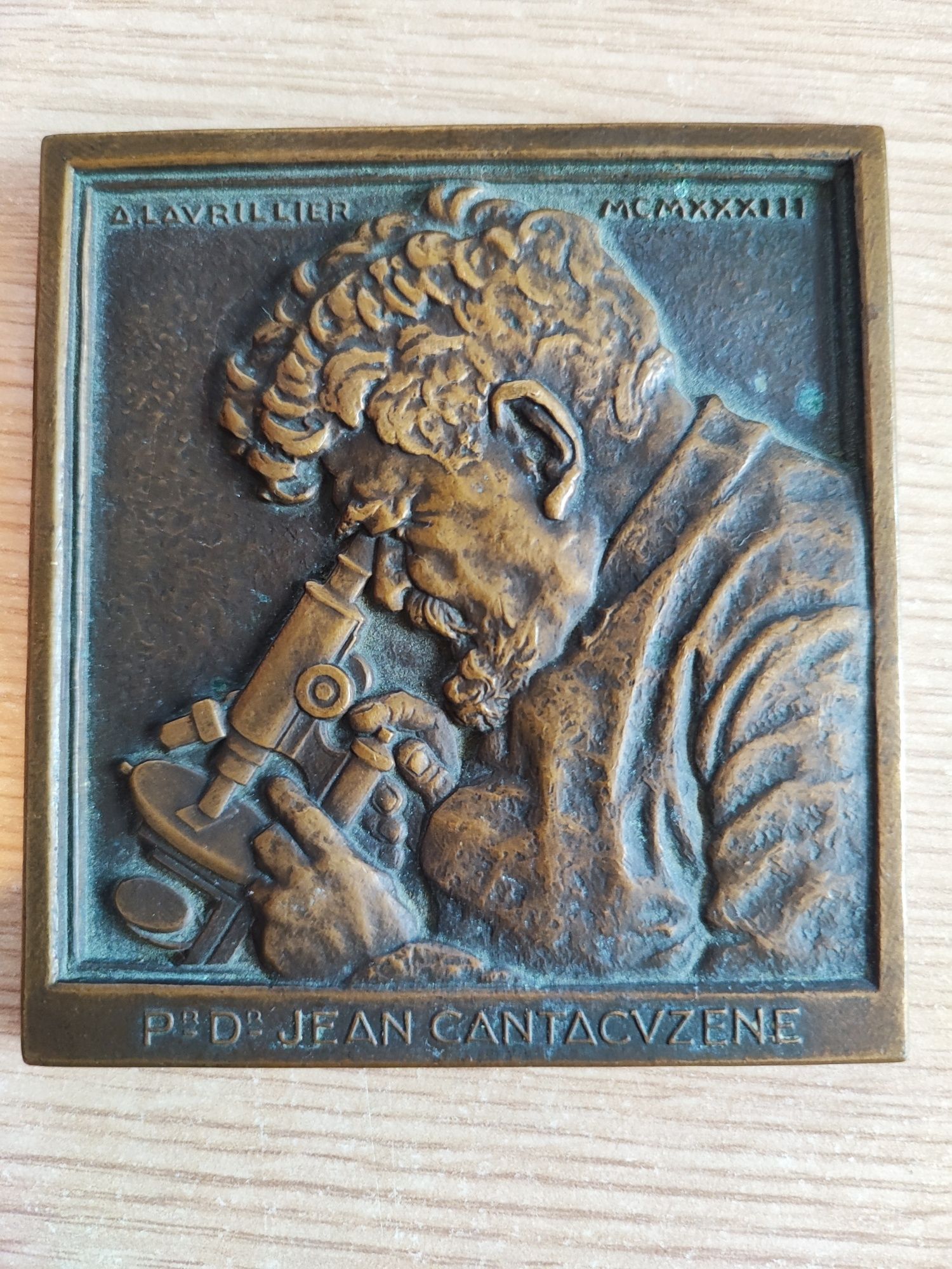 Plachetă dedicată dr. Ioan Cantacuzino, gravor Andre Lavrillier, 1933