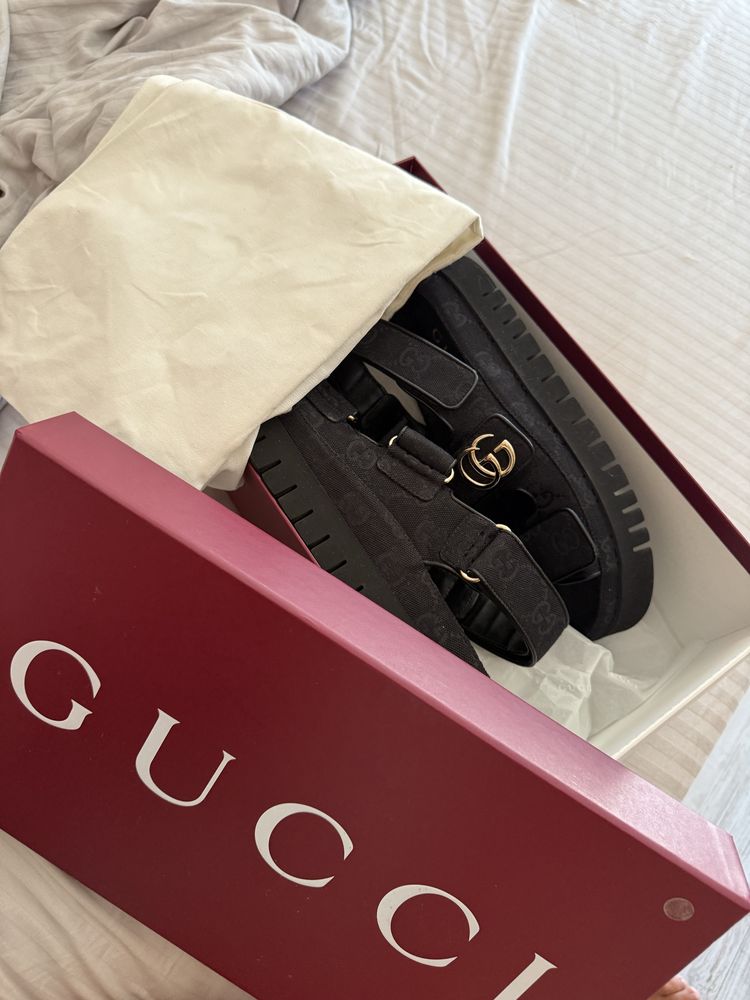 GUCCI canvas 37 оринални
