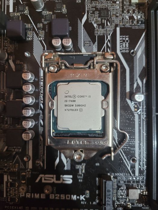 Kit sau Toate separat Placa de baza ASUS PRIME B250M-K și altele
