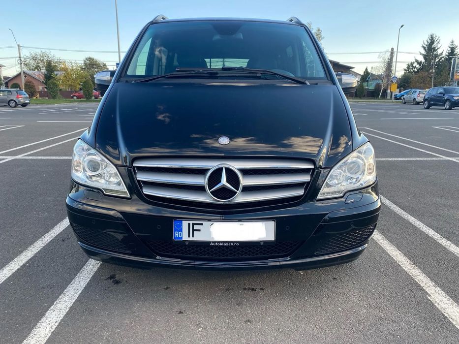 Mercedes-Benz Viano Mercedes Benz Viano 2.2 CDI Blak Edition - 9 locuri