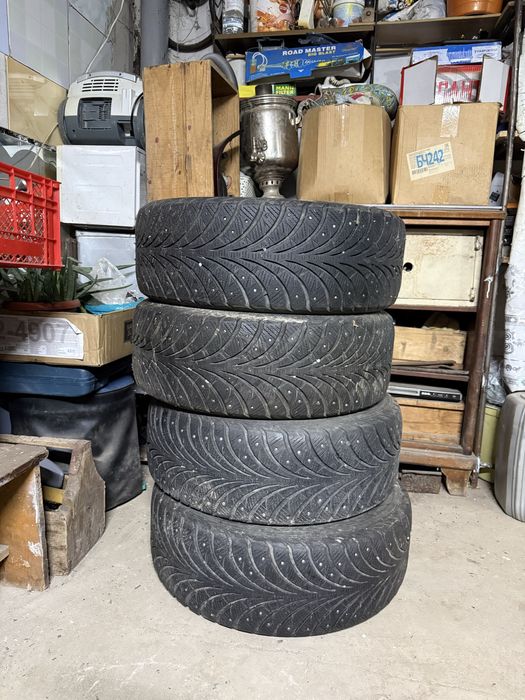 Продам зимние шины Sava 215/55/R17