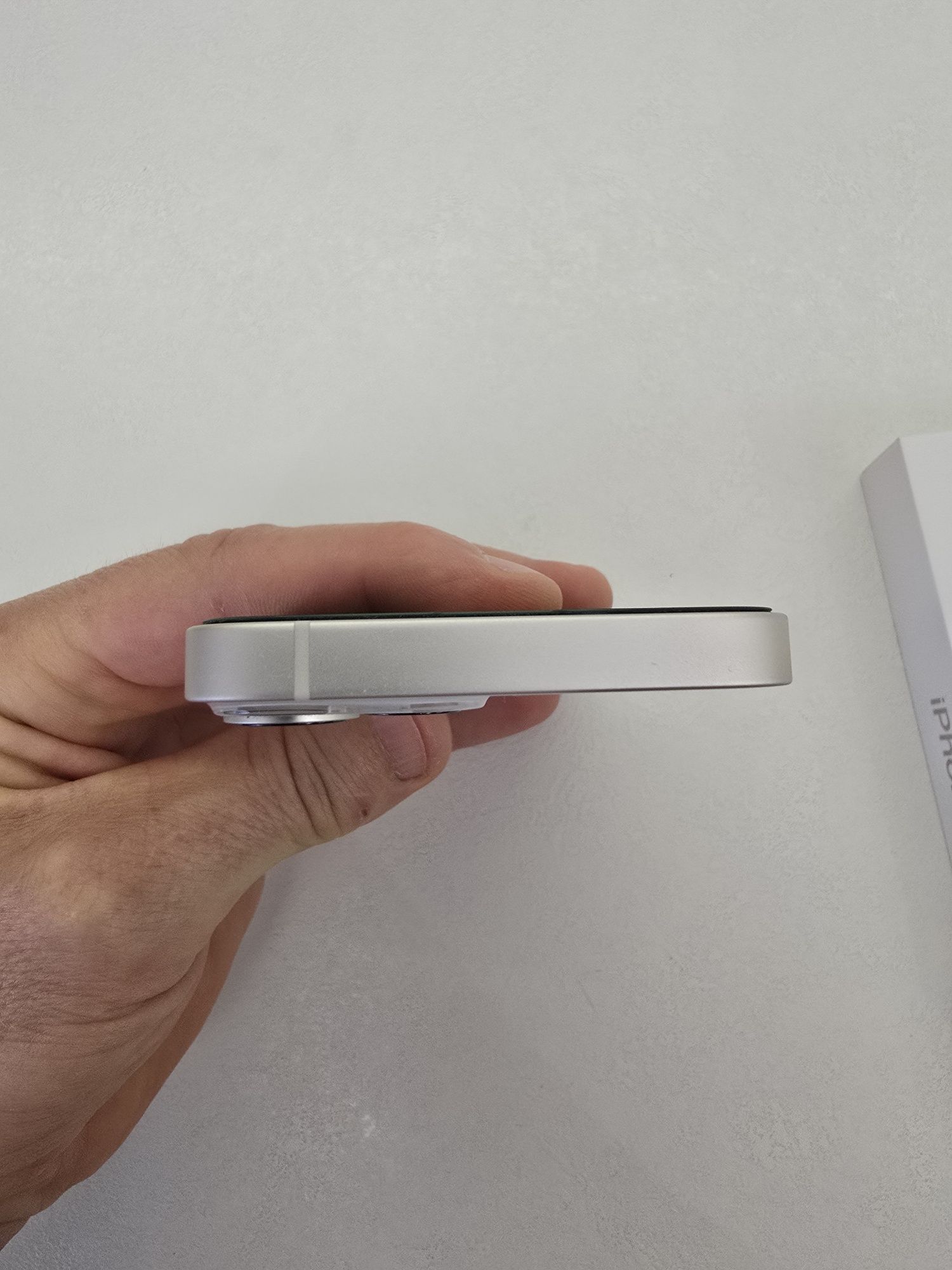 iPhone 13 mini Starlight 256GB 84%  battery