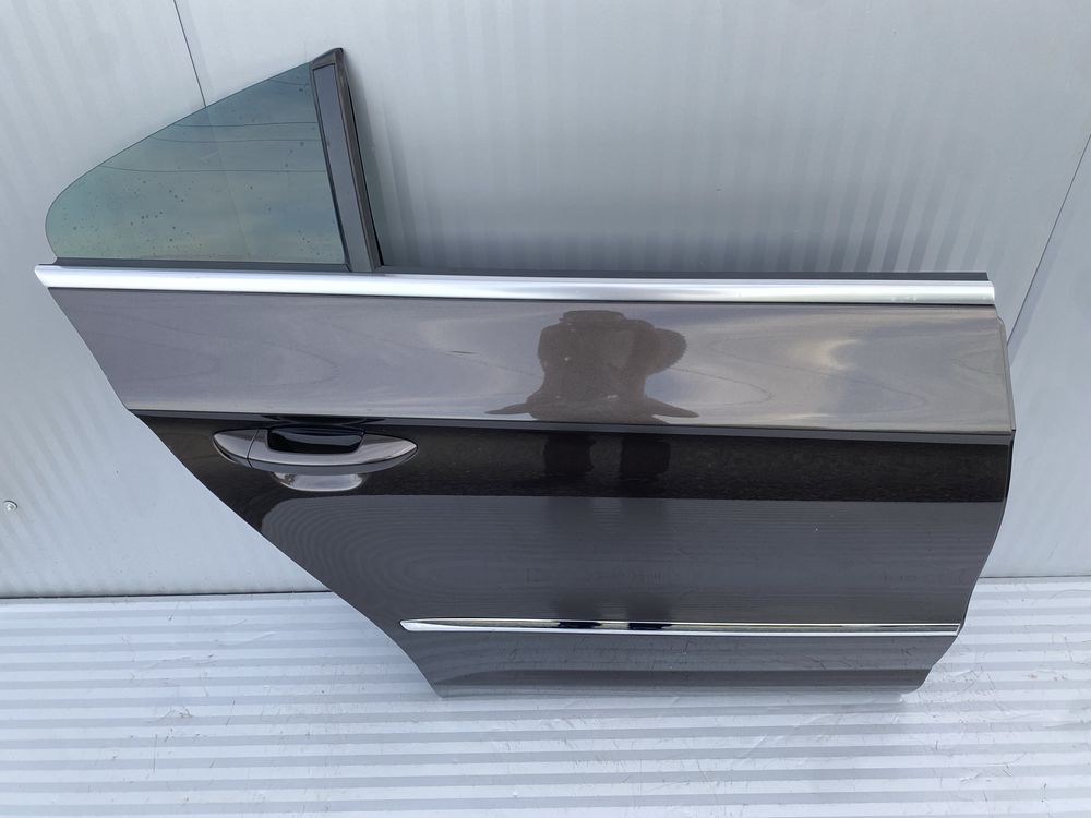 Usa dr spate vw Passat CC Facelift cod de culoare LB8R 2012-2015