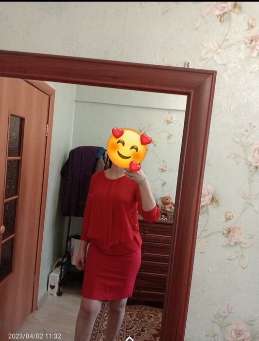 Продам хорошие платья 46-48