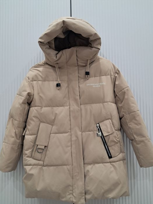 Тёплая куртка 146 см коричнево-горчичный цвет, отличное состояния