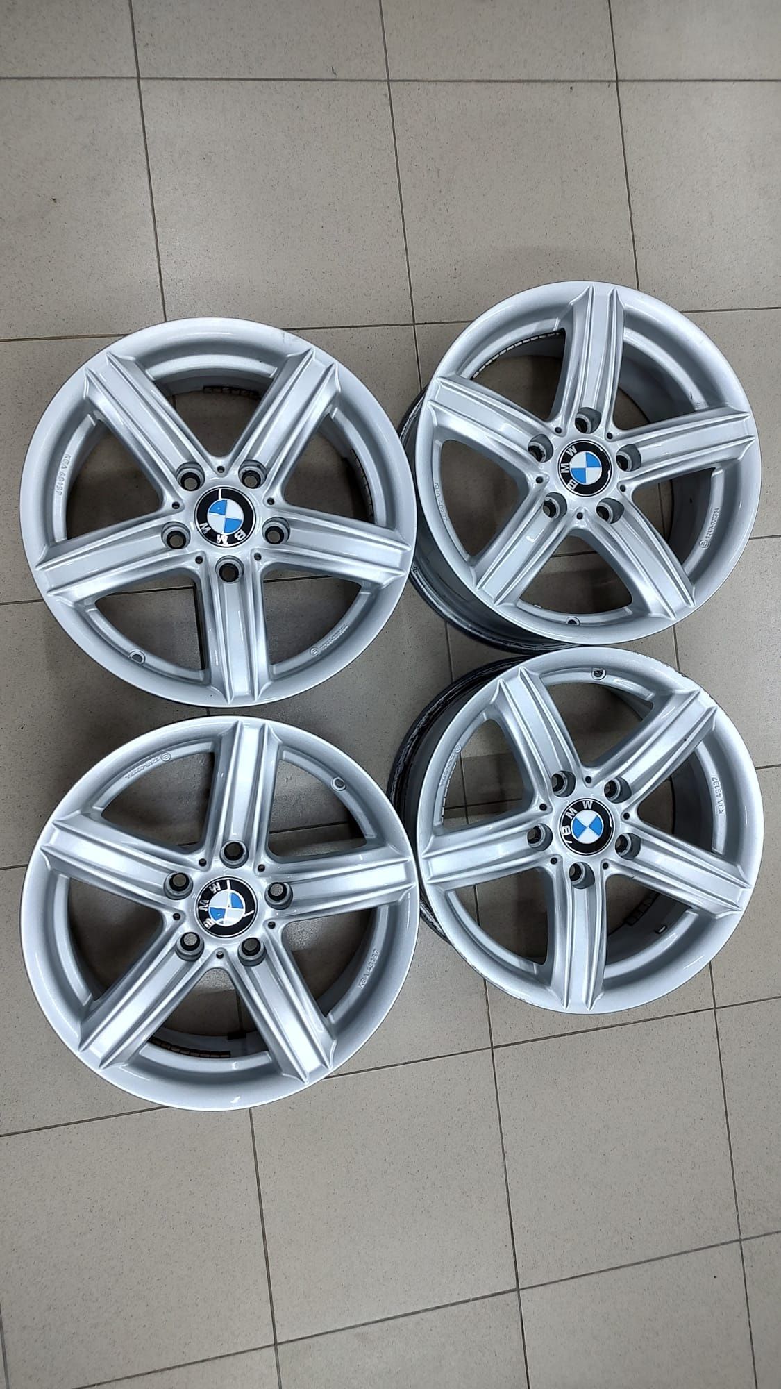 Set patru jante  din aliaj BMW 5x120 R16