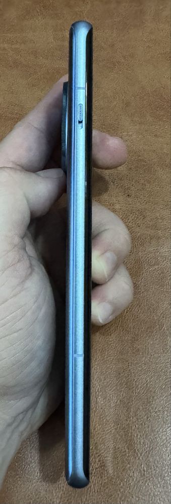 Oneplus 12R 256GB stocare , 16GB RAM