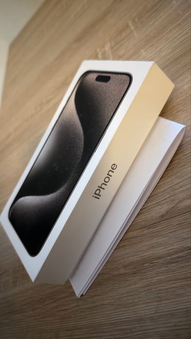 Безупречен iPhone 15 Pro Max/256/Silver