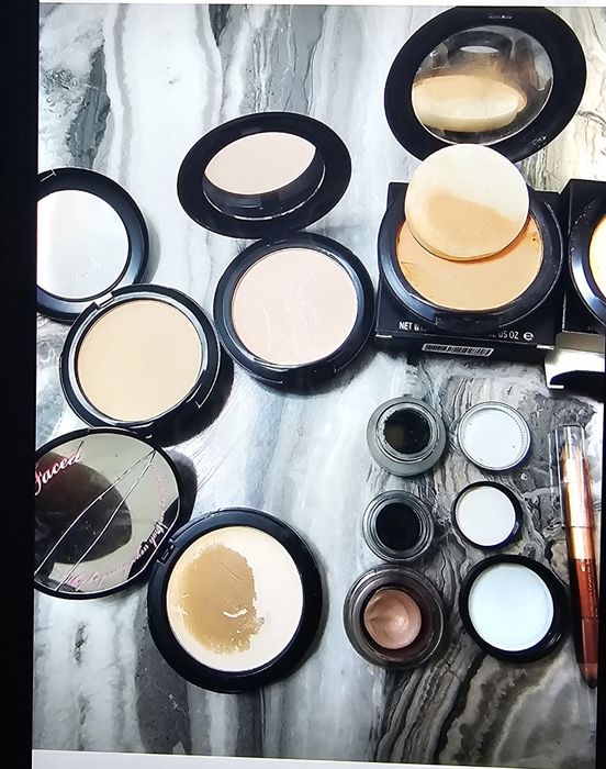 Kit Machiaje Pudra fixa Mac