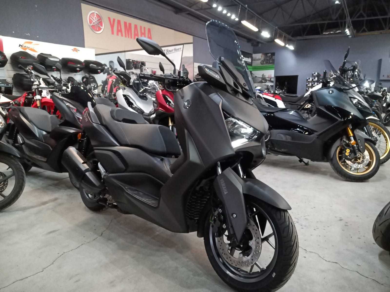 Yamaha X-Max 125 2024 0 km in curand cu B - Yamaha Constanta