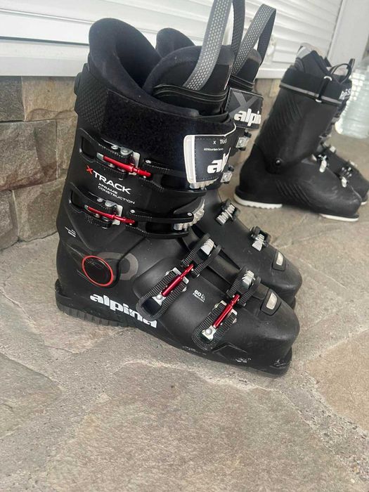 Ски обувки Alpine
