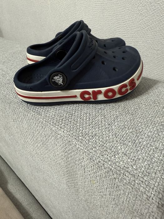 Продам crocs оригинал