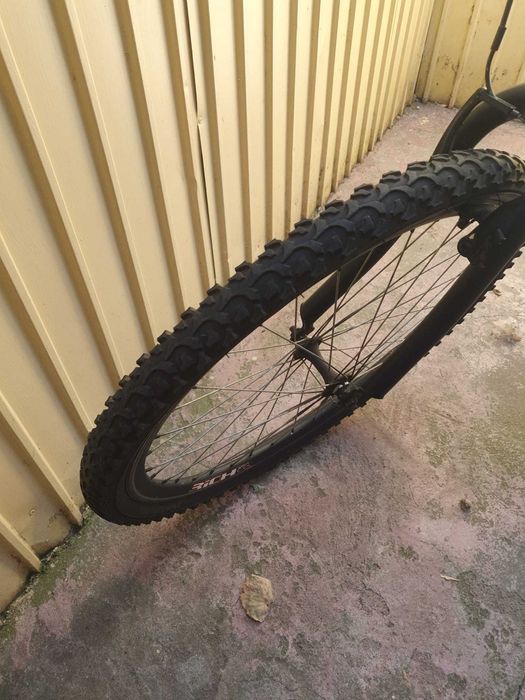 Vând bicicleta aluminiu