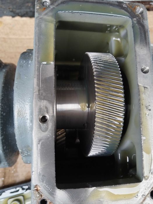 Multiplicator de turație pompa apa