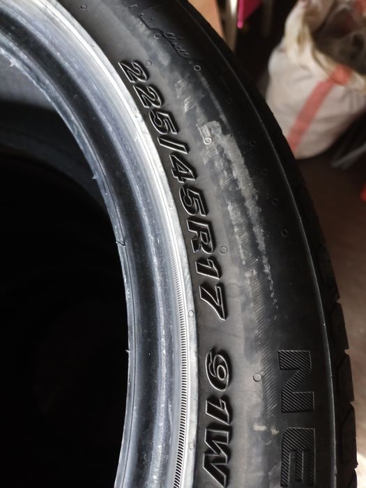 Резина 225/45/17