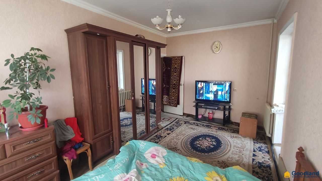 Продаётся квартира 1 комнатная улучшенка 13 квартал Юнусабад (J2017)