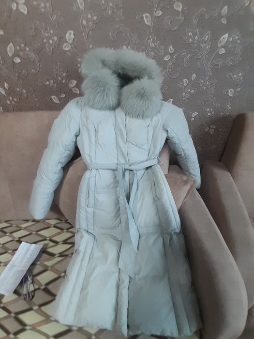 Продам женское пальто - пуховик