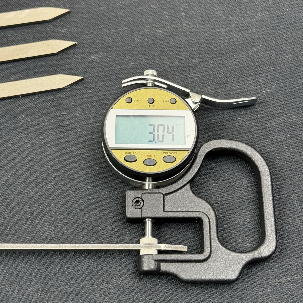 nerjaveyka 2 mm six / шампур 40 см