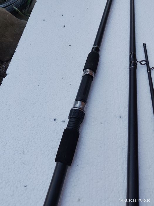 Vând 2 lansete fedeer