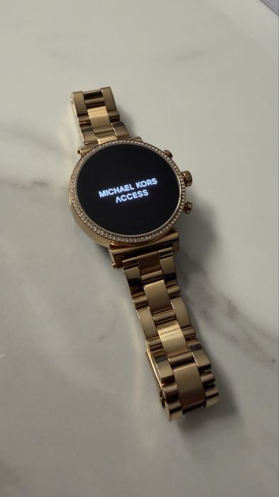 Michael Kors Access Sofie smartwatch