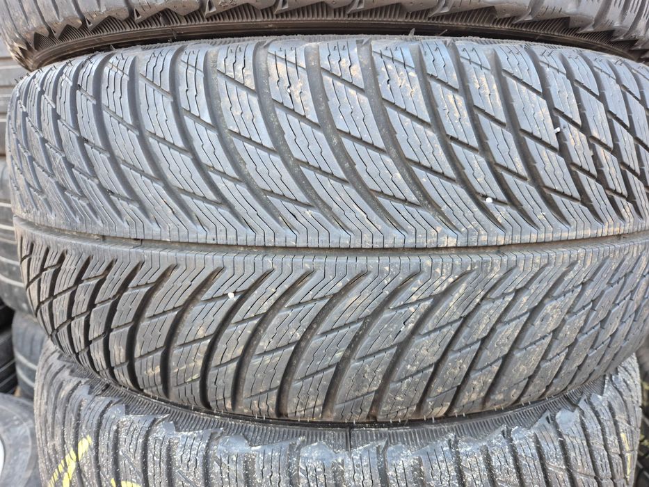 4 Anvelope de IARNA - 225/45/18 - Michelin - Aproape NOI DOT 2024 !