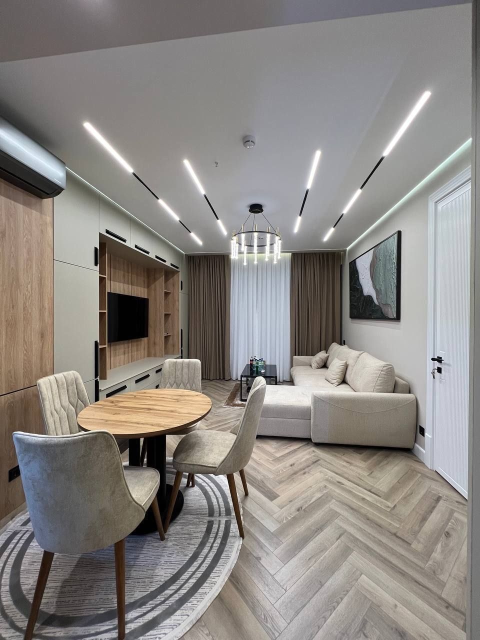 Продам квартиру U Tawer NRG 2/15/27 52м2+ 8м2 балкон