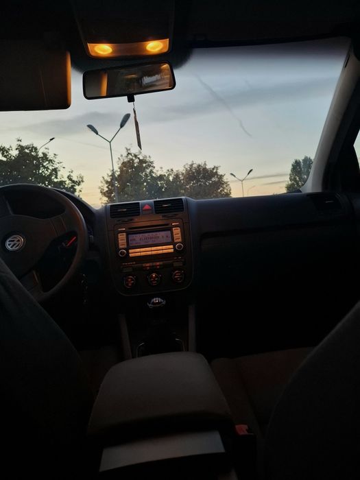 Volkswagen Golf 5 / 1.9 TDI / 105 CP
