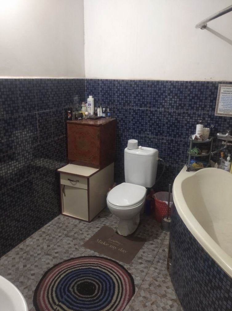 Bektemir tumanida 1sotikli 2xonali hovli sotiladi 35000$