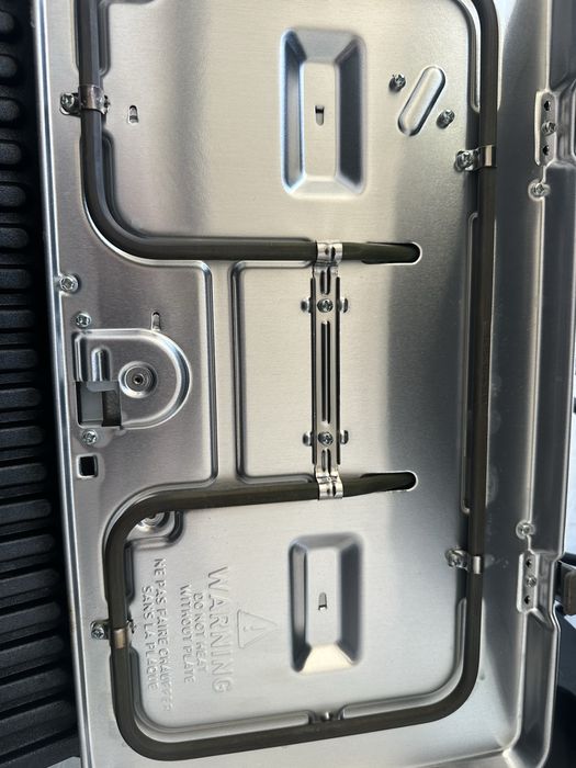 Продам электрогриль в отс  торг