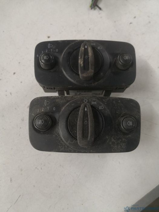 Bloc  lumini FORD FIESTA VI [ 2008 - > ] OEM 10004132