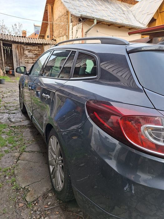 Dezmembrez Renault Megan 3 GT-Line