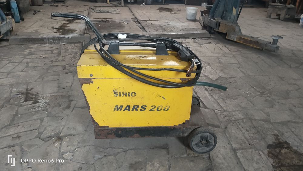 Продаётся сварочный аппарат полуавтомат