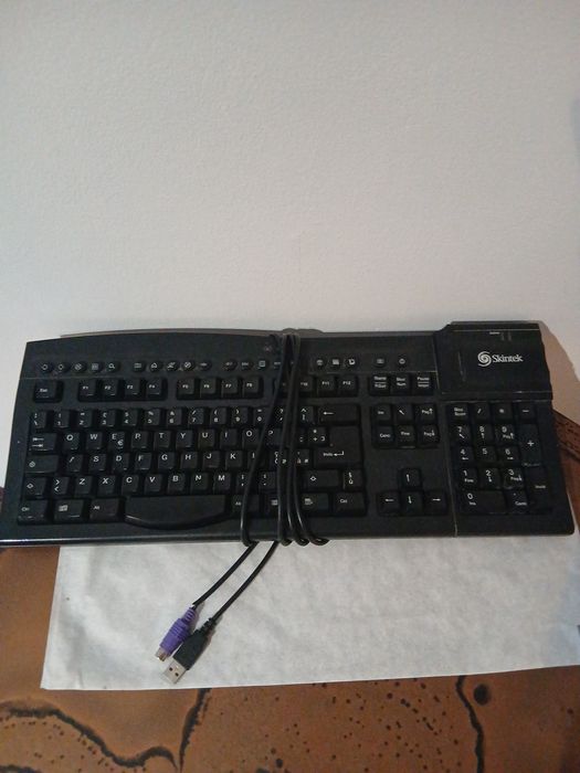 Tastatura  Skuntek (brand generic