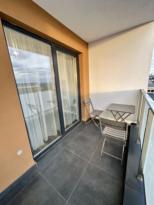 Apartament 2 camere, bloc nou zona Daliei + loc de parcare