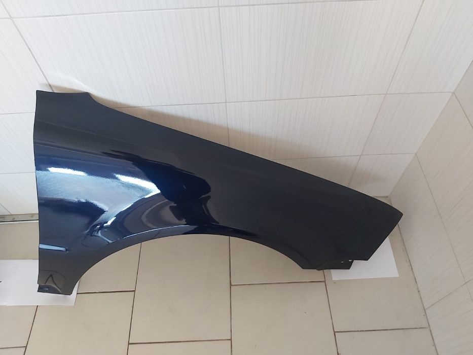 Set Aripi Fata Dreapta-Stanga VW Passat B5.5 An 03-05 LD5Q (Albastru)