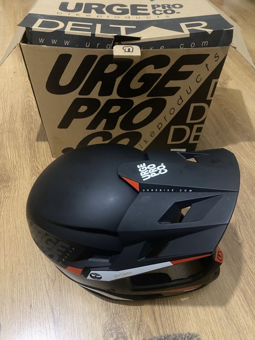 Каска Fullface Urge Deltar чернa