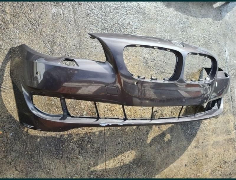 Bara fata BMW Seria 5 F10