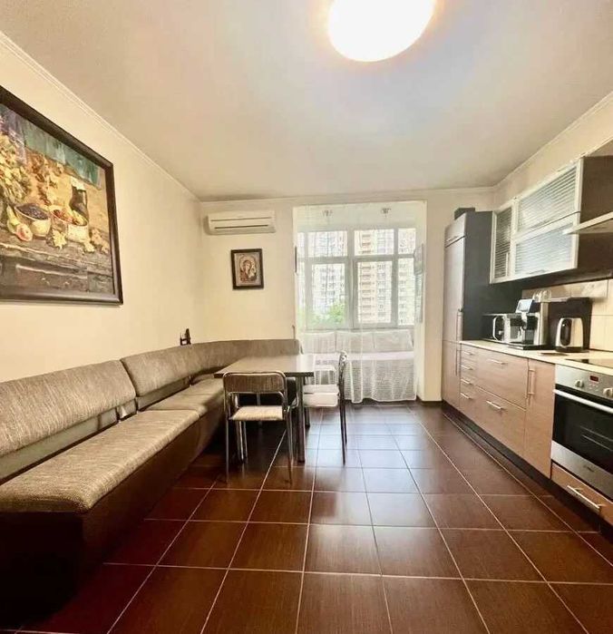 Дава се под наем Двустаен апартамент в София, Зона Б-18 - 70 кв.м за 459 € - Снимка #1