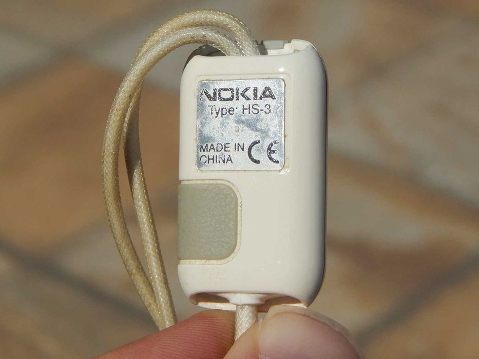 Casti vechi telefon tip HS-3 Nokia utilizate 2007
