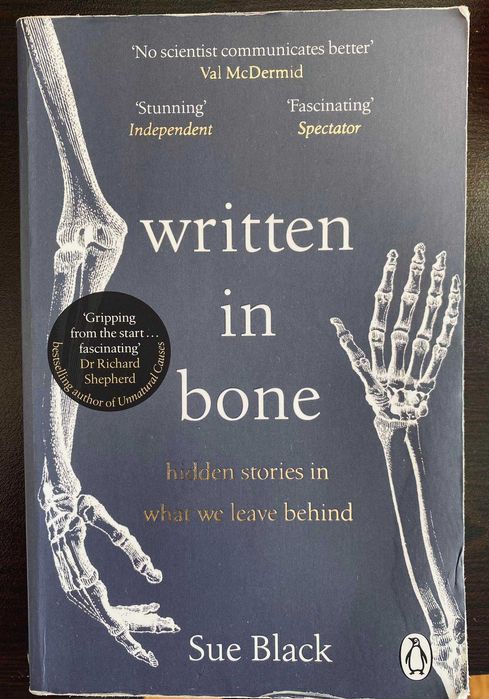 Written In Bone - Sue Black